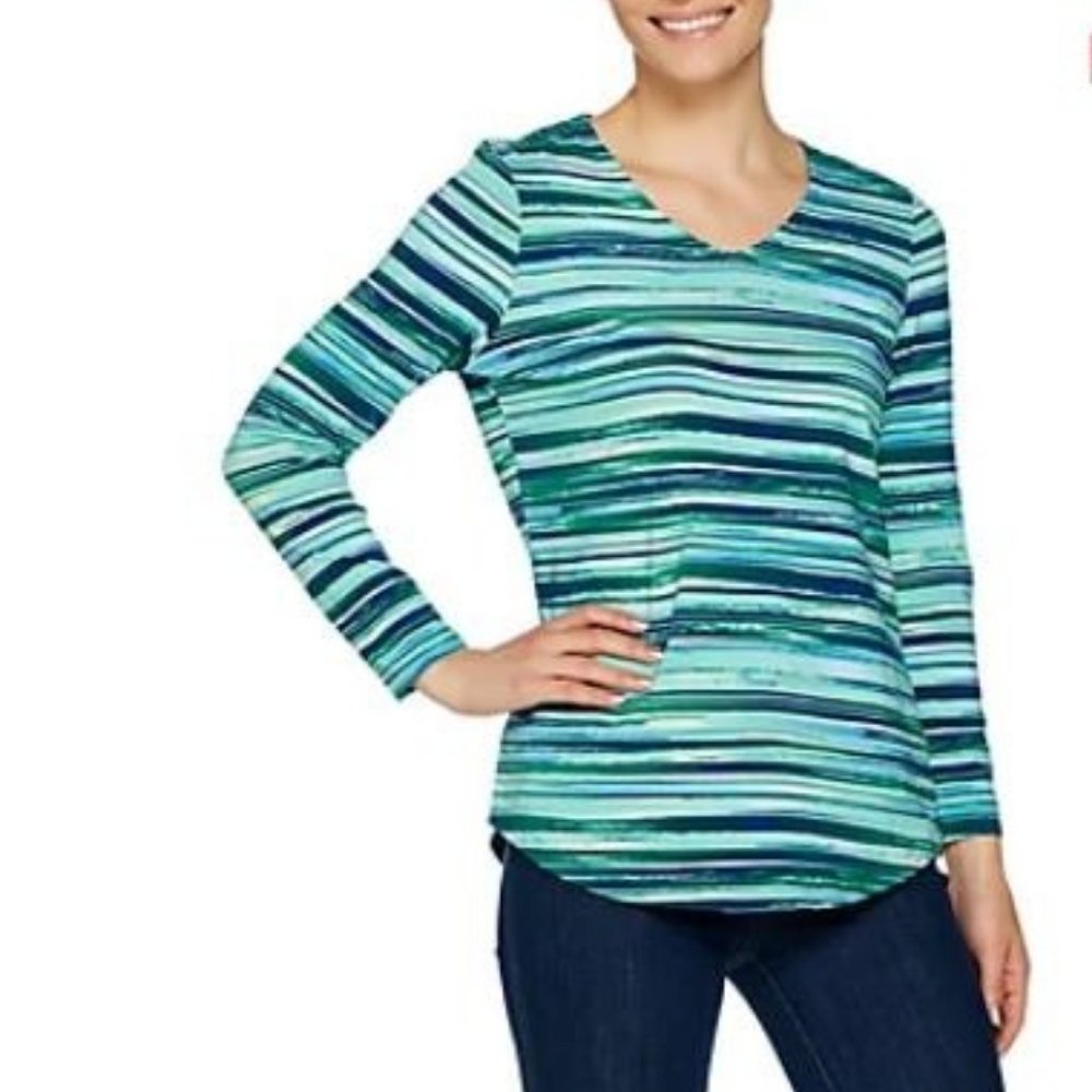 Denim & Co Printed Bracelet Sleeve Curved Hem Top